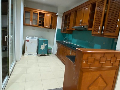 Chính chủ cần cho thuê căn hộ tòa 173 Xuân Thủy 2