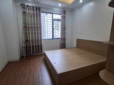 CC bán nhà Đa sỹ kiến hưng hà đông gần bể bơi. 33m2x4 tầng, oto đỗ gần. giá chỉ hơn 6 tỷ 1