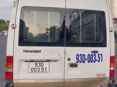 Cần bán xe FORD Hẻm 43 Vườn Lài, An Phú Đông, Q12 2