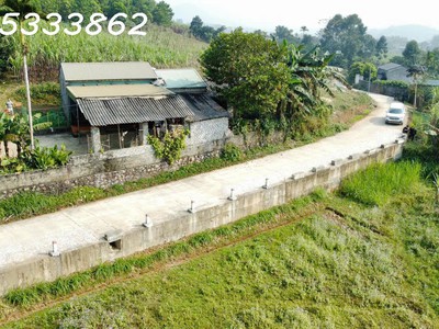 Bán lô đất đẹp mường động   kim bôi  view cánh đồng thoáng sẵn nhà c4 0