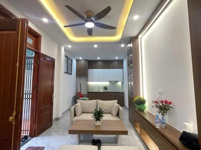 Bán nhà phố lụa vạn phúc hà đông - dt 35m 5 tầng. mặt tiền 6m giá 6.95 tỷ 0