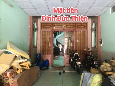 Cần bán cực phẩm 235m2 nhà 2,5 tấm mt đường đinh đức thiện 0