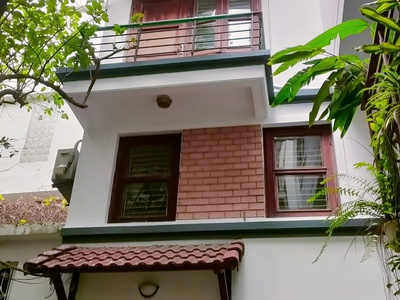 Cho thuê nhà nguyên căn   phố trần quốc toản, phường cửa nam, hà nội 0