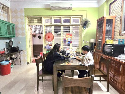 Duy nhất 1 căn   nhà 87m x 4t ngọc lâm ngõ oto giá đầu tư 1