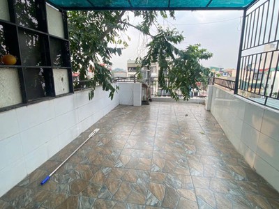 Bán nhà ngọc lâm   mặt hồ tai trâu   5 tầng kinh doanh   full nội thất 1