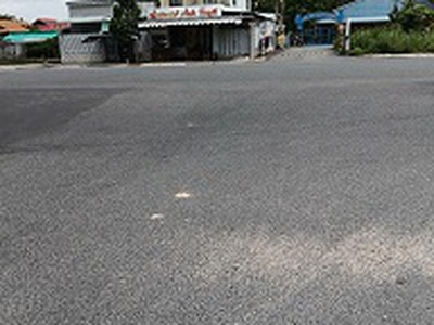 Bán đất 2 mặt tiền   đang kinh doanh cafe bida   vị trí đẹp 3