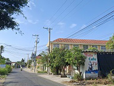 Bán đất 2 mặt tiền   đang kinh doanh cafe bida   vị trí đẹp 1