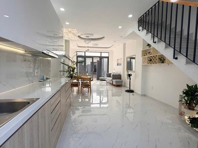 Nhà mới tinh 3 tầng   bưng ông thoàn, p. phú hữu  q9 2