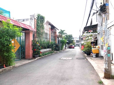 Ngộp bank  243m  trường thọ thủ đức   11 phòng cho thuê   hẻm xe tải   11.6 tỷ 0