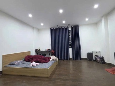 Bán nhà cầu am - hà đông  lô góc - ngõ thông - nhà đẹp ở ngay - 36m  - 5 tầng - 9.x tỷ 2