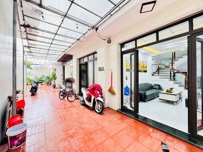 Cần bán gấp nhà 3 tầng căn cuối dãy ngõ rộng ô tô đỗ cạnh nhà ngô gia tự, đằng lâm 0