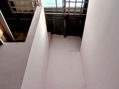 Nhà đẹp đ.tôn đản- chỉ 4.5t- lưu thông nguyễn tất thành- qua q1 chỉ 5 phút. 4