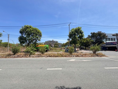 Đất lô góc 2 mặt tiền kdc châu thới   bình an, dĩ an  150m   ngang 7.5m  6.4 tỷ 3