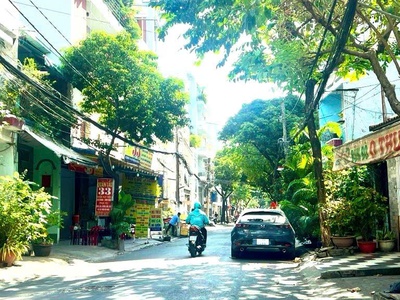 Mặt tiền khu bàu cát, tân bình - 4x18,5 - 4 tầng - chỉ loanh quanh 18,t  tl 1