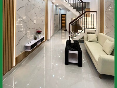 Nhà đẹp phạm văn bạch,tân bình 2 tầng, hẻm 3m, gần chợ   giá 4.5 tỷ 0