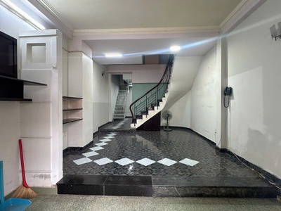 Hxh thông   ngay chợ cây quéo hoàng hoa thám   p.6 bình thạnh   54m    3 tầng   chỉ 9.6 tỷ 0