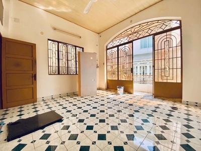 Nhà lê quang định   p.11 bình thạnh   69m    hẻm ô tô   2 tầng   dòng tiền airbnb   8.8 tỷ 0