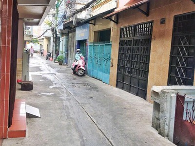 Cho thuê nhà đẹp đường nguyễn khoái p2, q4 -  chỉ 10 triệu/tháng 0