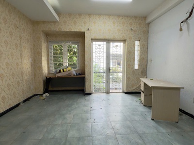 77m2 - nhà 5 tầng - ngộp bank - chính chủ bán 10.8 tỷ - bank định giá 12 tỷ - nơ trang long - mặt 4