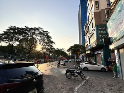 Chính chủ cho thuê 3 tầng mặt phố nguyễn ngọc vũ, phường trung hòa, quận cầu giấy, hà nội 2