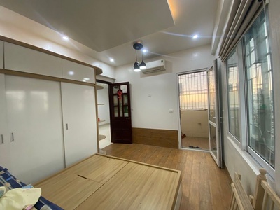 Bán căn hộ chung cư b12 xuân la tây hồ dt 50m giá 4 tỷ 4