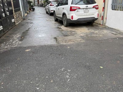 Mình cần bán đất kiệt Phạm Nhữ Tăng rộng 2 ô tô tránh nhau thoải mái 2