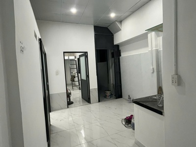 Cho thuê Nhà trong Cư Xá Việt thắng, DT 70m2 gồm 2PN-2WC,Nhà mới Giá 8TR/THÁNG 2