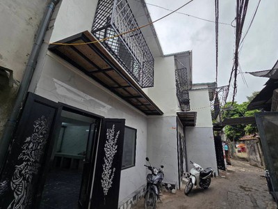 3.1 tỷ bán nhà tân mai 2 tầng long lanh ở ngay hoàng mai 2