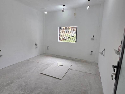 3.1 tỷ bán nhà tân mai 2 tầng long lanh ở ngay hoàng mai 5