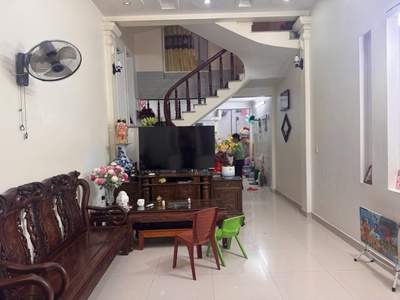 Bán Nhà Trại Lẻ 54m2 - Hướng Đông Nam  - Gần Aeon Mall - Giá 3 Tỷ 7