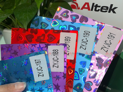 PVC Hologram Trang Trí   Hiệu Ứng 7 Màu Siêu Lung Linh 0