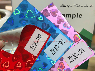 PVC Hologram Trang Trí   Hiệu Ứng 7 Màu Siêu Lung Linh 2