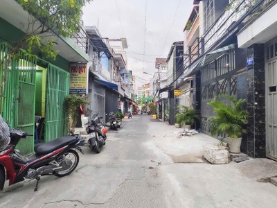 Nhà MT  Đỗ Đốc Lộc Tân Sơn Nhì  P.Tân Quý cũ , Tân Phú chỉ  nhỉnh 3 tỷ 0
