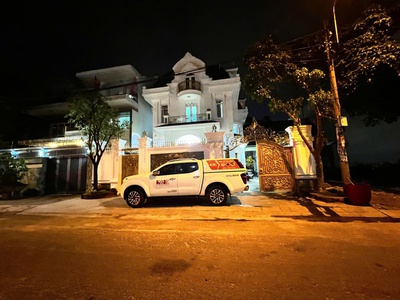 Siêu phẩm biệt thự -  NHÀ 4 TẦNG SANG TRỌNG - MẶT TIỀN ĐƯỜNG SỐ 1B - Khu dân cư Vĩnh Lộc 2