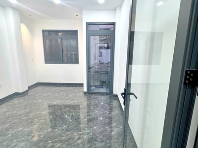 Nhà mới 2lầu/st hẻm 154 âu dương lân p3q8  p.chánh hưng 2