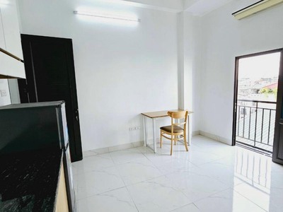 Nhanh bán nhà dân xây doãn kế thiện, phạm văn đồng,oto qua nhà,dt:37mx5t,mt:5m,9ty 2