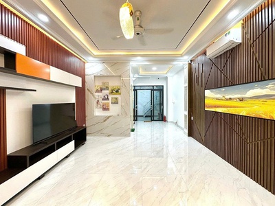 Khai xuân đón lộc   tòa nhà đẹp 7 tầng có hầm   thang máy 1