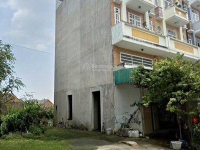 Bán đất mặt tiền kdc đồng bộ phù hợp xây chdv giá chỉ 8.4 tỷ 0