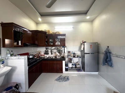 Bán nhà mặt tiền cây keo tam phú thủ đức 300m ngang 7m dòng tiền 20tr/tháng 25 tỷ 0