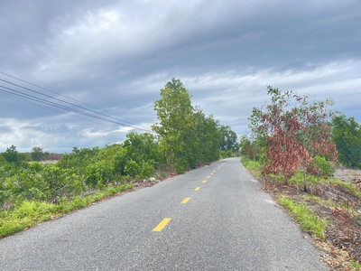 Bán đất tặng nhà cấp 4 hẻm lý thái tổ, tân tiến, lagi giá rẻ gần biển 0