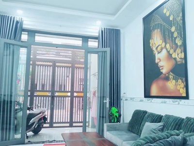 Gấp bán nhà mặt tiền kinh doanh đ số 11 bhh gần chợ 26/3 khu vip 54m2 - 2 tầng 6 tỷ 7 1