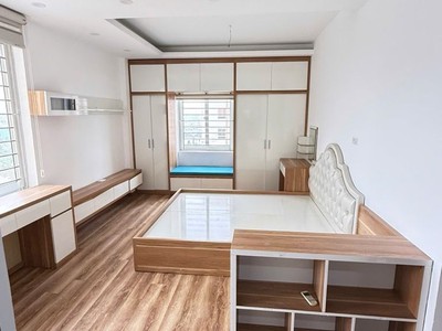 Siêu Đẹp. Bán Chung Cư 116m2, 3 ngủ, giá 8,5 tỷ Phố Huỳnh Văn Nghệ, Sài Đồng, Long Biên 3