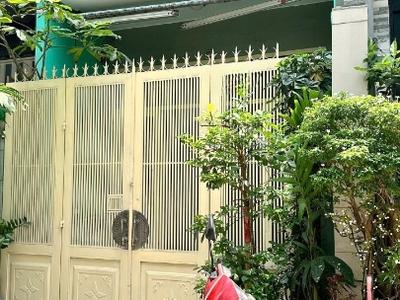 Nhà 2 lầu/st cạnh mt phạm hùng p5q8, giá : 8.9 tỷ thương lượng 0