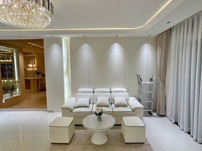 Bán nhà lô góc 2 mặt hẻm   lạc long quân 3