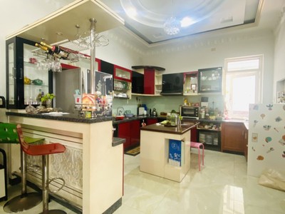 Bán biệt thự đường số 14, bình trưng tây, q2, tp hcm. dt 310m2, 3 tầng, sổ hồng. giá  26.9 tỷ - 2