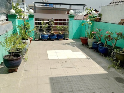 Nhà 2 lầu/st cạnh mt phạm hùng p5q8, giá : 8.9 tỷ thương lượng 4