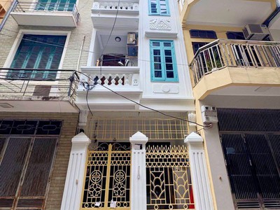 Bán nhà phân lô láng hạ, đống đa, vỉa hè ô tô dừng đỗ, kinh doanh, 45m, 5 tầng, 13.5 tỷ 0