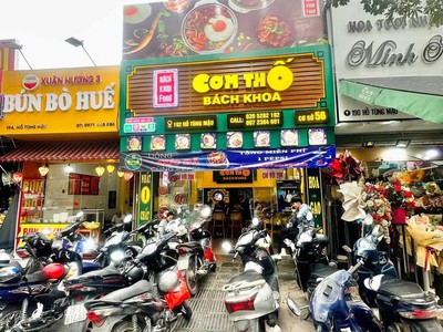 Sang nhượng quán cơm   mặt đường hồ tùng mậu 0