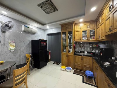 Nhà đường hoàng hoa thám phường 5 quận bình thạnh cũ. 2