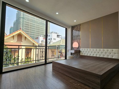 Tài chính 12.x tỷ, phố nguyễn lam, 42m2, 6t thang máy, gara ô tô, hàng hiếm 4